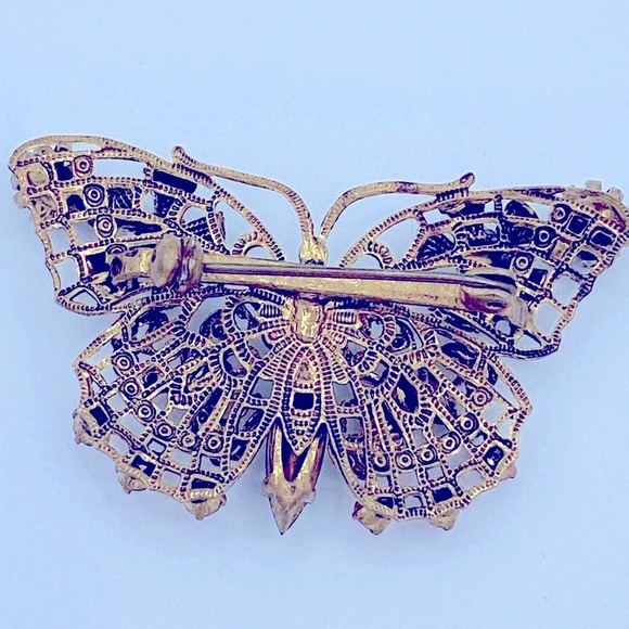 Vintage Brass Filigree And Rhinestone Butterfly Brooch Circa 40’s -60’s - Picture 2 of 7